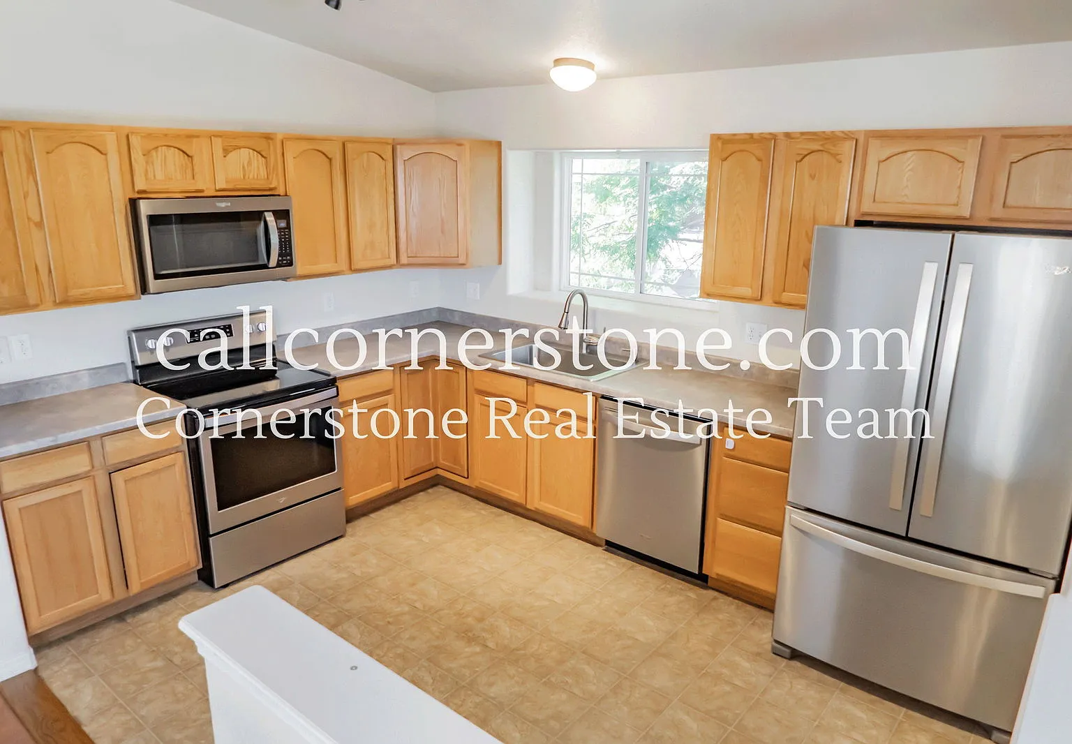 2 bed, 2.0 bath, 1186 sqft, $1,772 — Photo 2