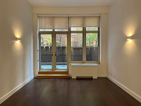 3rd image of 120 E 87th St #P4-g