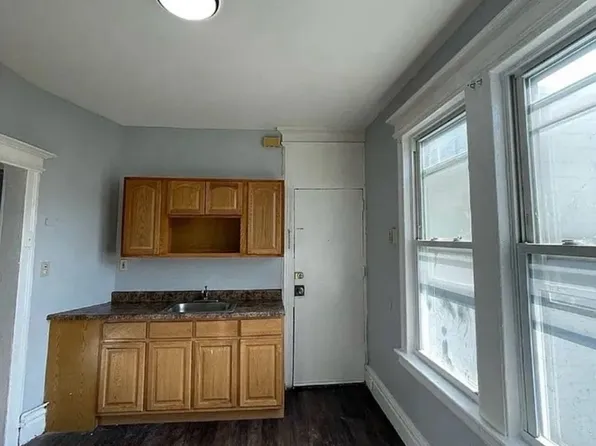 21 Vail St, Newark, NJ