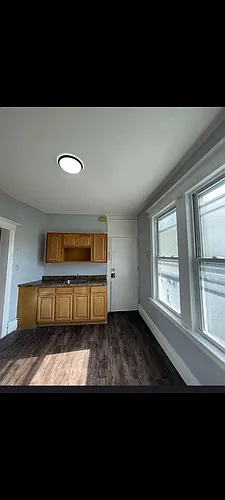 21 Vail St Photo 1