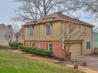 10316 Overbrook Rd, Leawood, KS 66206