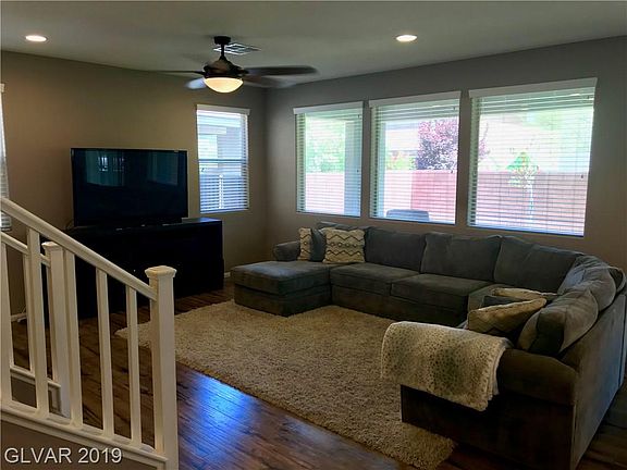 5th image of 10663 Country Knoll Way