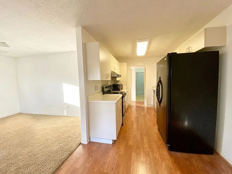 91-1061 Oaniani St #2F — Photo 4