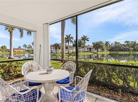 332 Charlemagne Blvd, Naples, FL