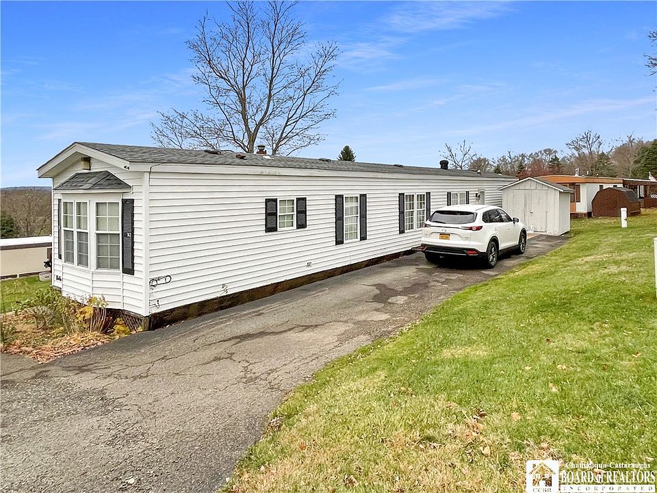 147 Greenhurst Village Dr, Jamestown, NY 14701 Zillow