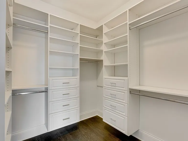 3849 N Southport Ave #4 — Photo 6