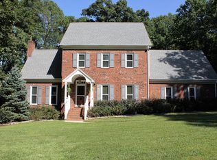 9504 Springdale Dr, Raleigh, NC 27613