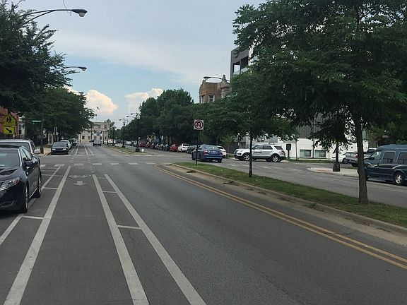 5th image of 1709 N Kedzie Ave
