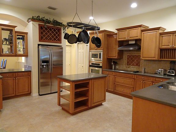 5th image of 6768 Cypress Cove Cir