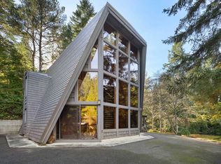 69140 Sharp Rd, North Bend, OR 97459