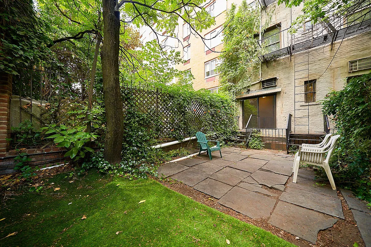 514 West 48th Street — Photo 3