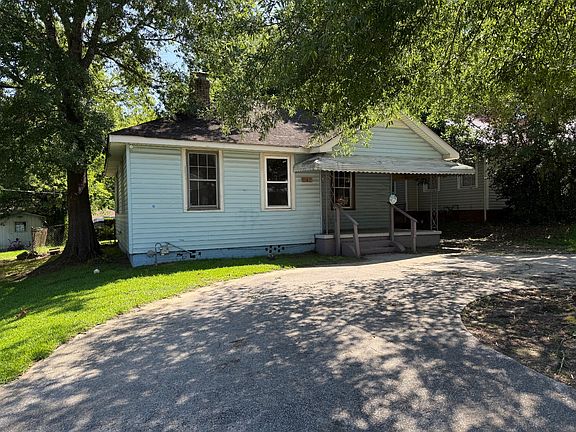 3rd image of 1142 Stillman Ave