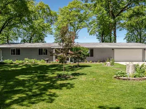 4405 Jennel Dr, Rockton, IL 61072
