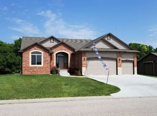 469 E Kodiak Ct, Kechi, KS 67067