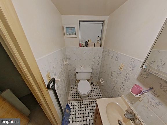 4th image of 4130 N 5th St