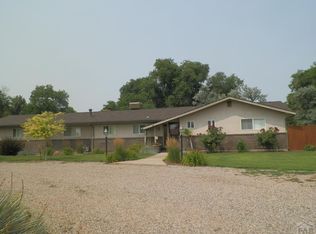 521 La Vista Rd, Pueblo, CO 81005