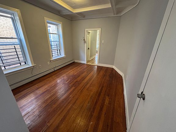 4th image of 111 Baldwin Ave APT 3L