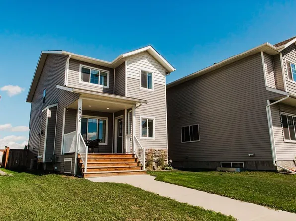 8852 96th Ave, Grande Prairie, AB T8X 0N2