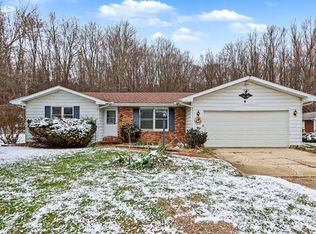 14789 E Augusta Dr, Augusta, MI 49012