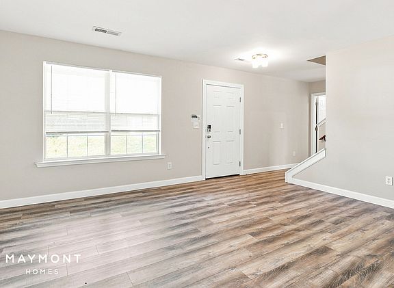 4th image of 410 Revis Creek Ct