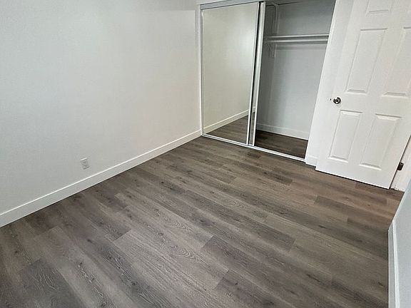 5th image of 3456 Redondo Beach Blvd #2
