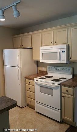 2nd image of 695 Youngstown Pkwy APT 294