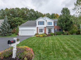 64 Chesterwood Dr, Selkirk, NY 12158