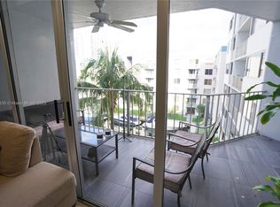 1700 NW North River Dr APT 504, Miami, FL 33125
