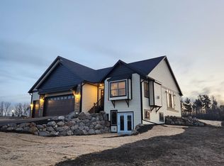 912 Mount Lookout Heights Dr, Glenwood, MN 56334