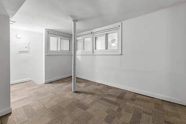 Rented by REAL New York | media 10