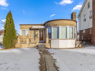 7756 Freda St, Dearborn, MI 48126