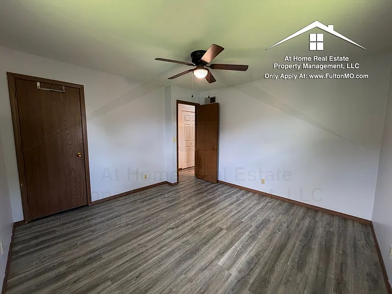 824 Bluff St — Photo 21