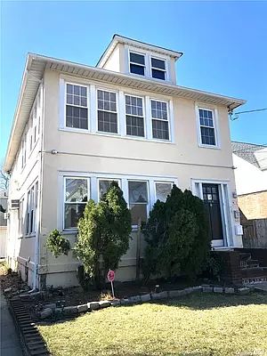 1st image of 154-14 20th Ave
