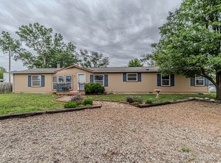 7500 W Frontier Rd, Salina, KS 67401