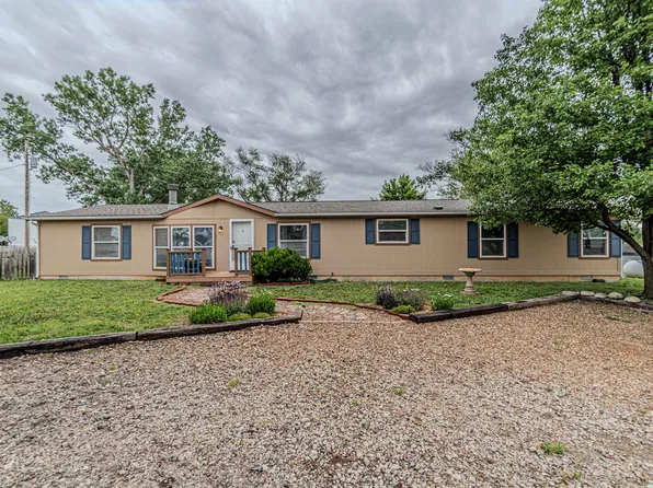 7500 W Frontier Rd, Salina, KS 67401