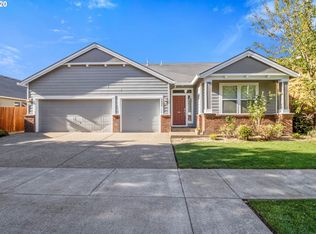 4855 Highbury Ln, Eugene, OR 97402