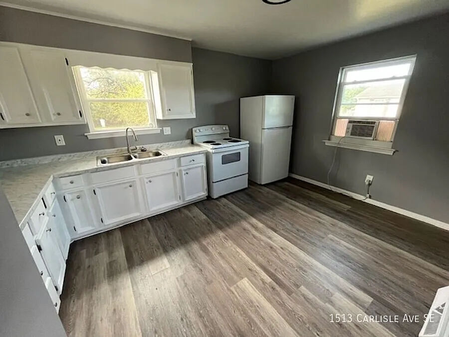 3-Bedroom Single-Family Home in SE Roanoke — Photo 2