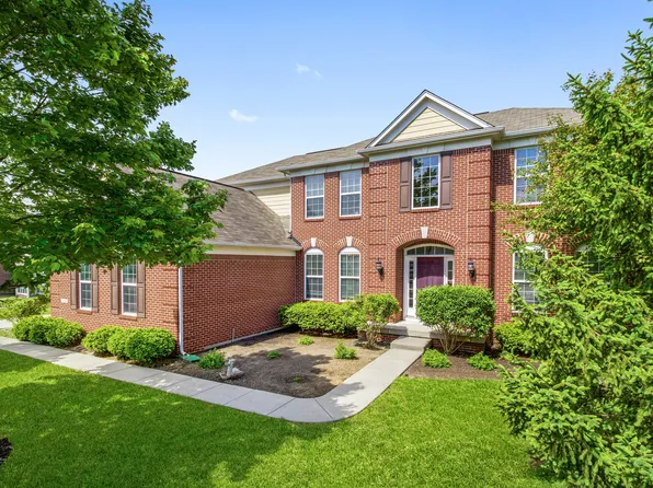 12558 Talon Crest Dr, Fishers, IN 46037