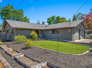 2344 Sandy Dr, Eugene, OR 97401