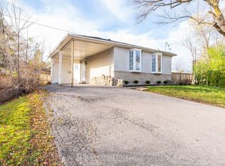 1650 Robillard Rd, Mississauga, ON L5J3K9