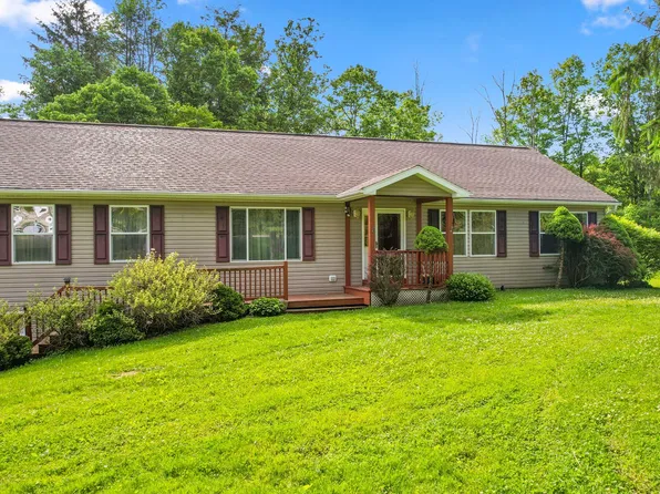 290 Stratmill Rd, Binghamton, NY 13904
