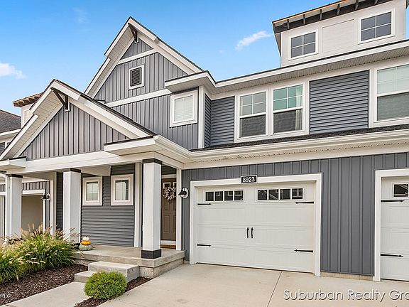 2nd image of 8923 Barrington Ln Unit 36