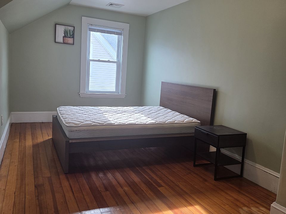 1st image of 30-32 Auburn St #3