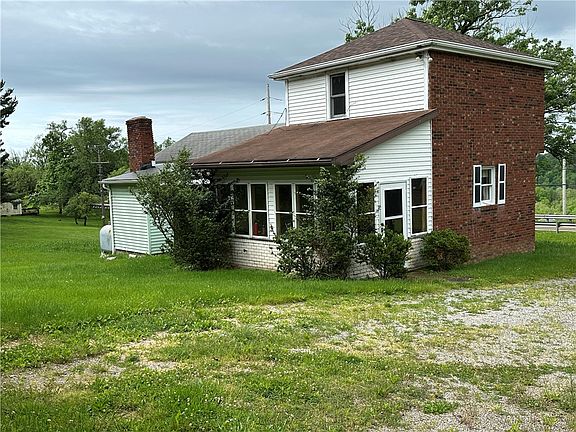 2nd image of 4254 Battle Ridge Rd S
