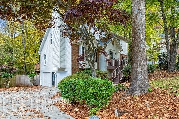2nd image of 2660 Ashley Dr S