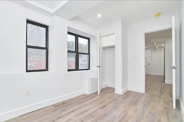 Rented by REAL New York | media 7