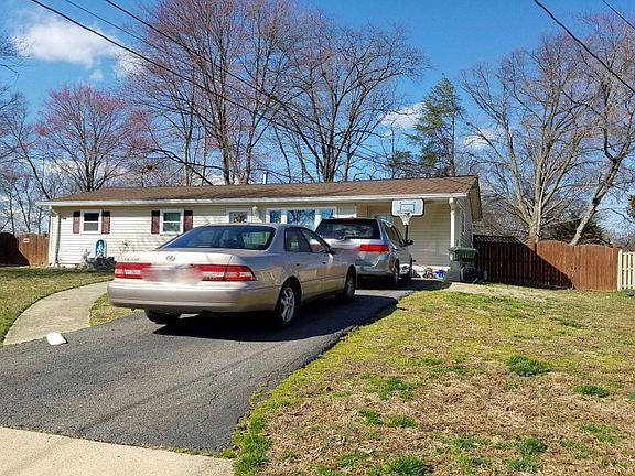 2nd image of 4410 Wyres St