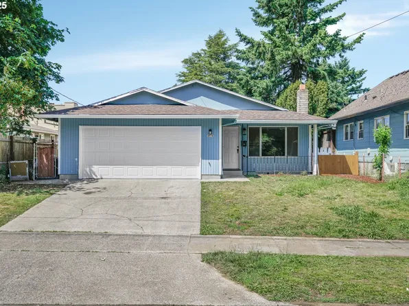 8419 SE Yamhill St, Portland, OR 97216