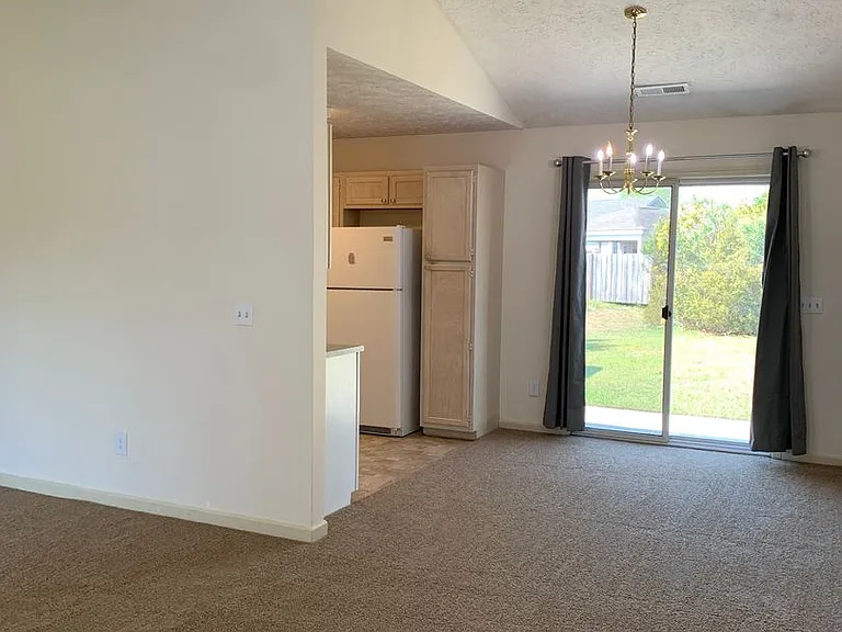 2407 Oban Ct — Photo 9