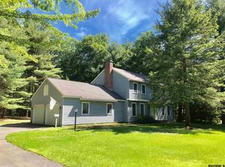 43 Willow Rd, Queensbury, NY 12804